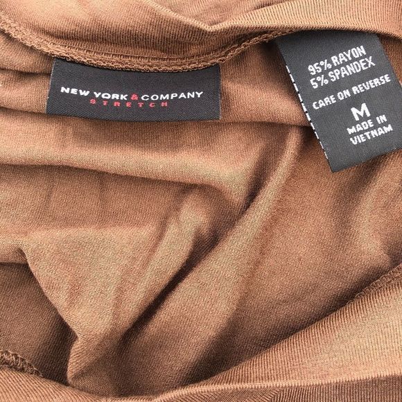 🛍🛍New York & Company brown sleeveless tank top size medium ($4 with any bundle - Picture 5 of 5